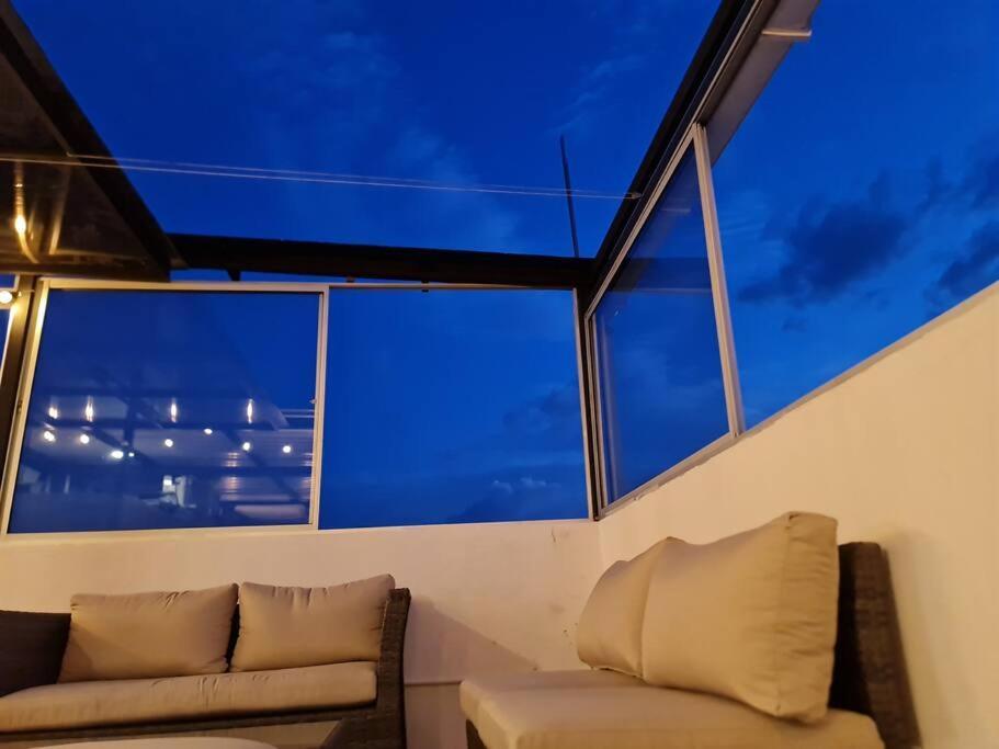 Rg33 Apartasuites 1 Hab 2c Medellín